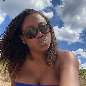 Meet your Posher, Lorena